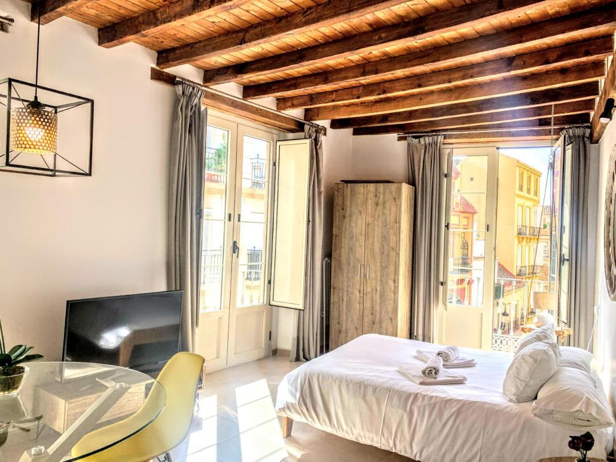 Homely Malaga Loft Gaona Centro Екстериор снимка