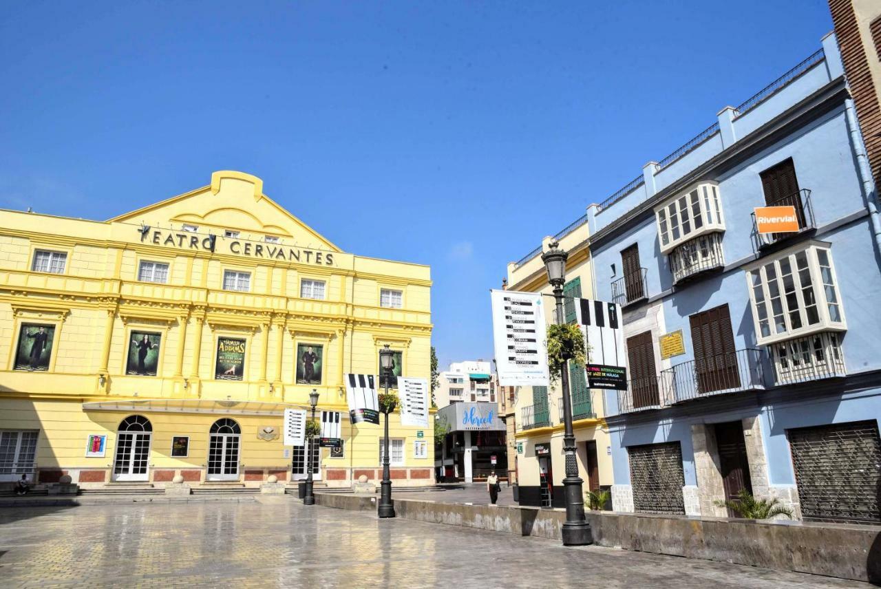 Homely Malaga Loft Gaona Centro Екстериор снимка