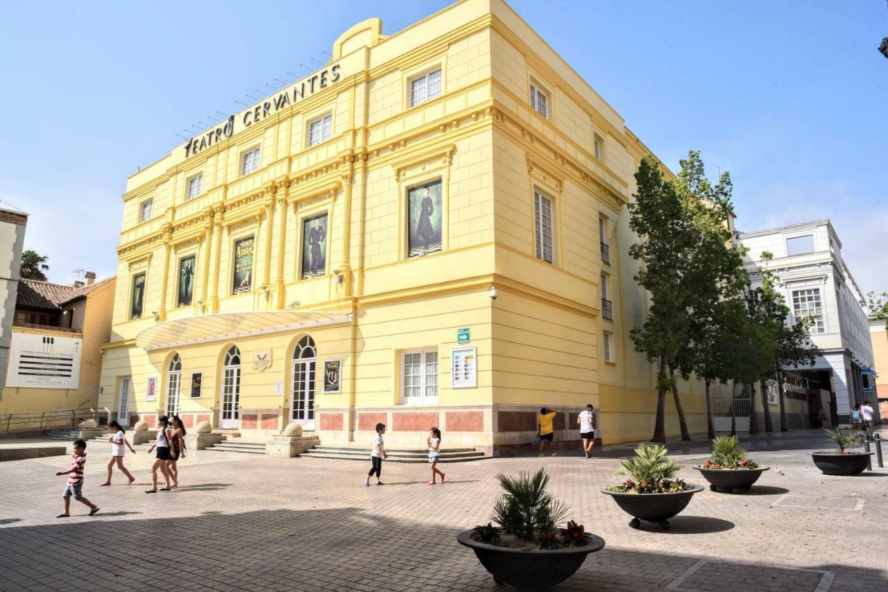 Homely Malaga Loft Gaona Centro Екстериор снимка